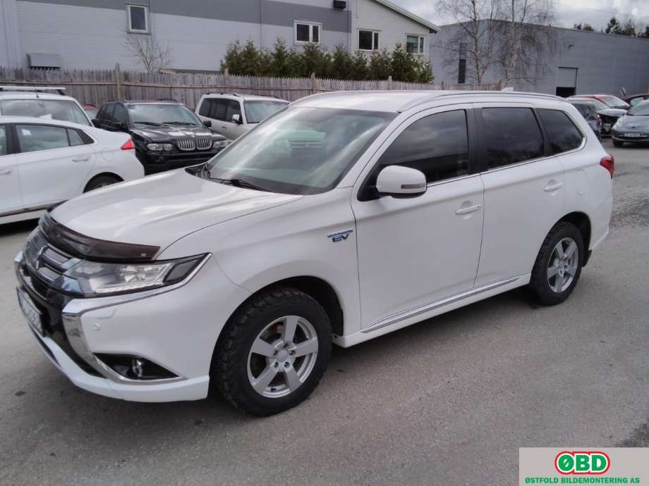 Mitsubishi Outlander 2015-->> (Type III, Fase 2) , Motorkode: 4B11, Girkassekode: 