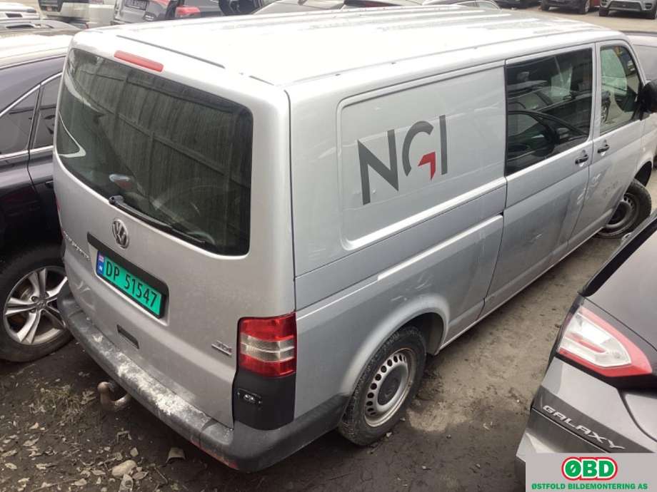 VW Transporter / Caravelle 2009-2015 (Fase 2) (T5) (T5), Motorkode: CAAC;CCHA, Girkassekode: 