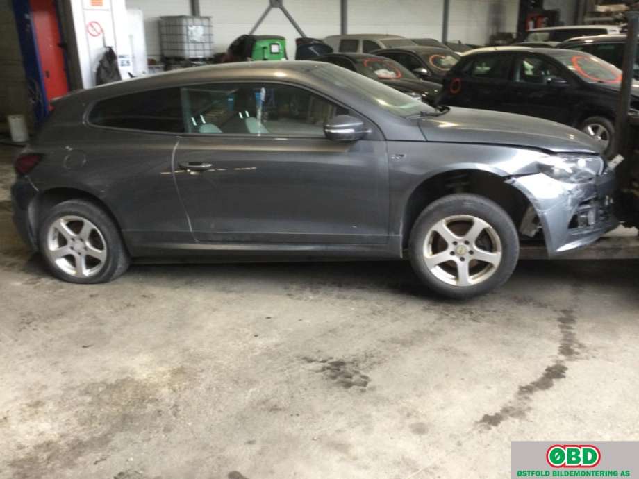 VW Scirocco 2008-2013 , Motorkode: CAXA, Girkassekode: 