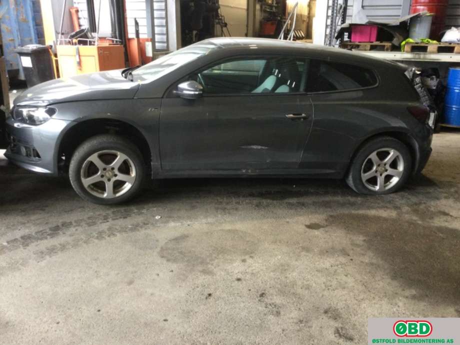 VW Scirocco 2008-2013 , Motorkode: CAXA, Girkassekode: 