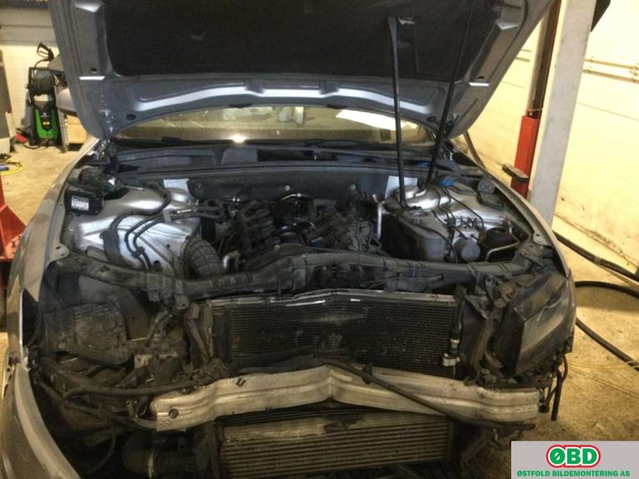 Audi A5 2007-2016 (Type I) , Motorkode: CDHB, Girkassekode: 