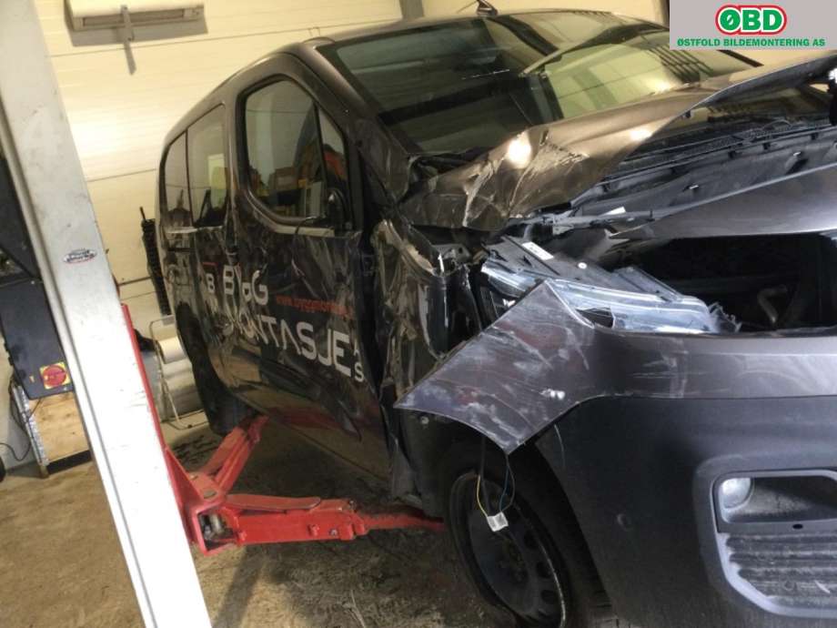 Citroën Berlingo 2019-->> (Type III) , Motorkode: YHY, Girkassekode: