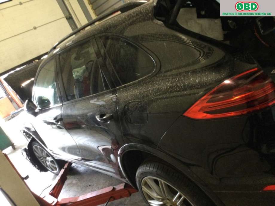 Porsche Cayenne 2010-2017 (92A) (92A), Motorkode: MCG.EA, Girkassekode: