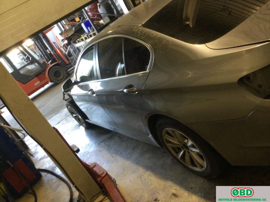 BMW 5-Serie 2010-2017 (F10/F11) (F10/F11), Motorkode: N47-D20C, Girkassekode: