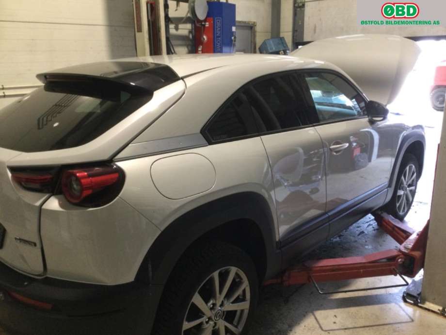 Mazda MX-30 2020-->> , Motorkode: MH01, Girkassekode: 
