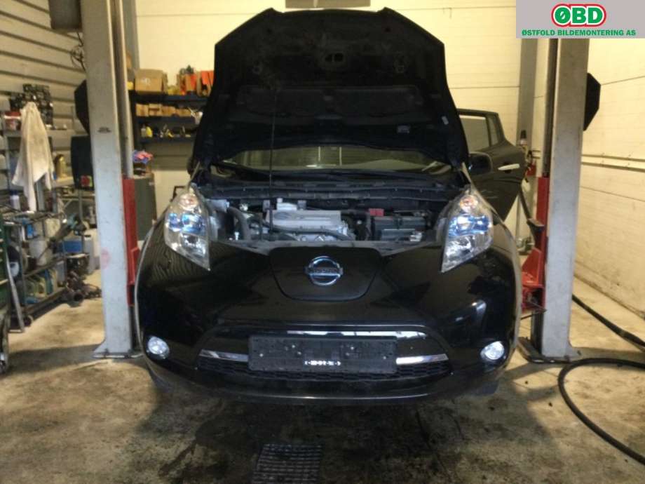 Nissan Leaf 2011-2017 (Type I) , Motorkode: EM61, Girkassekode: