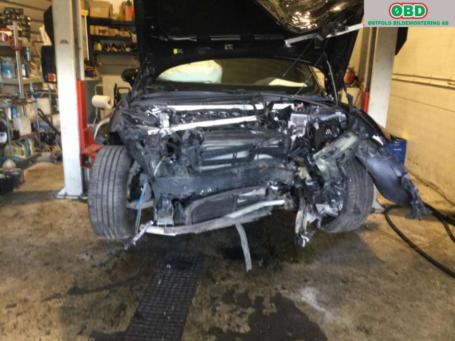 Volvo V60 / V60 CC 2018-->> (Type II) , Motorkode: D4204T16, Girkassekode: 