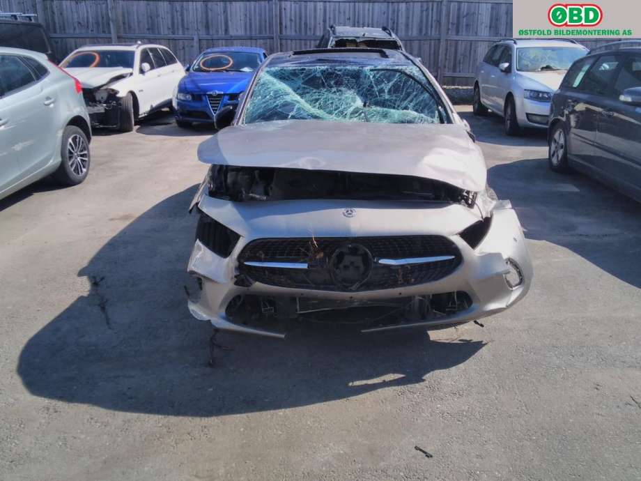 Mercedes A-Klasse 2018-->> (W177) (W177), Motorkode: M282.914, Girkassekode: 