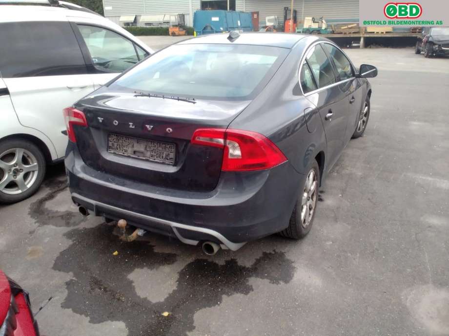 Volvo S60 2010-2014 (Type II, Fase 1) , Motorkode: D4162T, Girkassekode: 