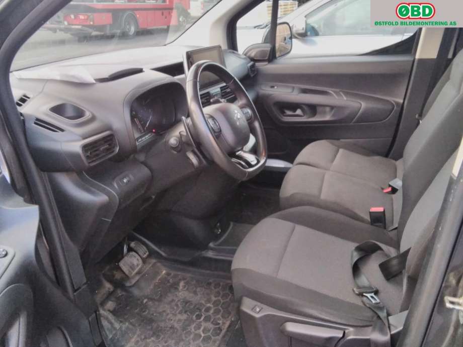 Citroën Berlingo 2019-->> (Type III) , Motorkode: YHZ, Girkassekode: 