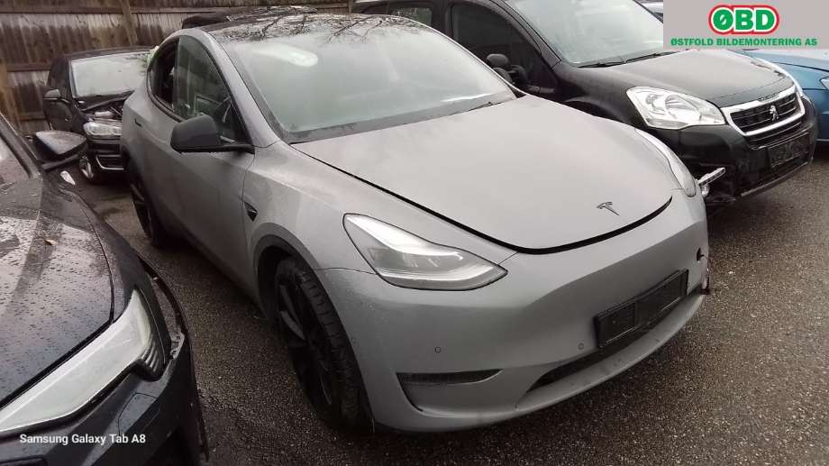 Tesla Model Y 2021-2024 (Type I) , Motorkode: , Girkassekode: 