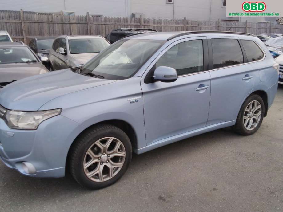 Mitsubishi Outlander 2012-2015 (Type III, Fase 1) , Motorkode: 4B11, Girkassekode: 