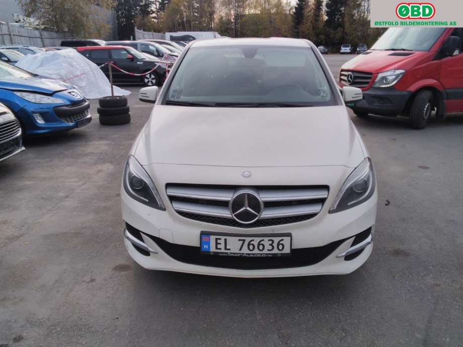 Mercedes B-Klasse 2011-2018 (W246) (W246), Motorkode: EM0004, Girkassekode: