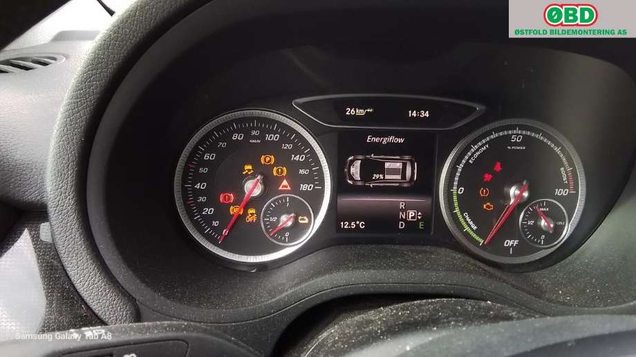 Mercedes B-Klasse 2011-2018 (W246) (W246), Motorkode: EM0004, Girkassekode:
