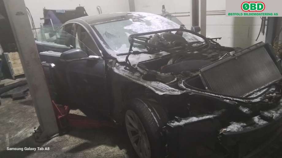 Tesla Model S 2016-2021 (Fase 2) , Motorkode: L2S, Girkassekode: 