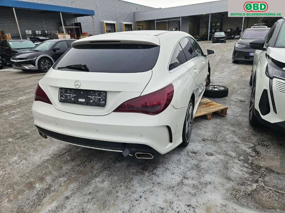 Mercedes CLA 2013-2019 (C117) (C117), Motorkode: M270.910, Girkassekode: 