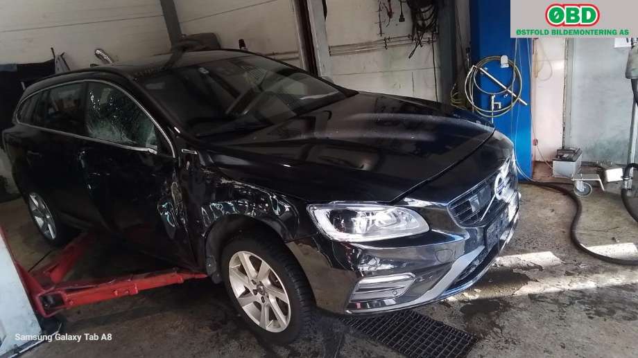 Volvo V60/V60 CC 2013-2018 (Type I, Fase 2) , Motorkode: D87PHEV, Girkassekode: