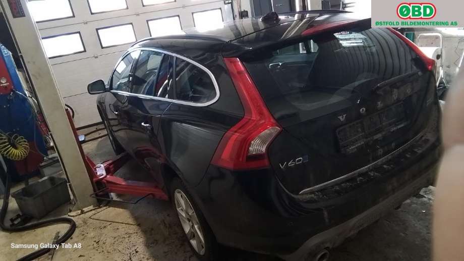 Volvo V60/V60 CC 2013-2018 (Type I, Fase 2) , Motorkode: D87PHEV, Girkassekode: 