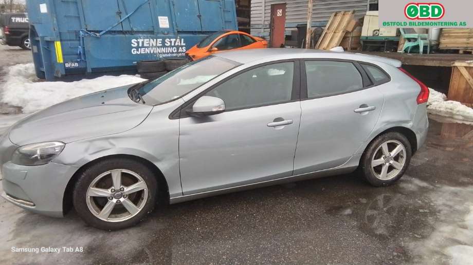 Volvo V40 2012-2019 , Motorkode: D4162T, Girkassekode:
