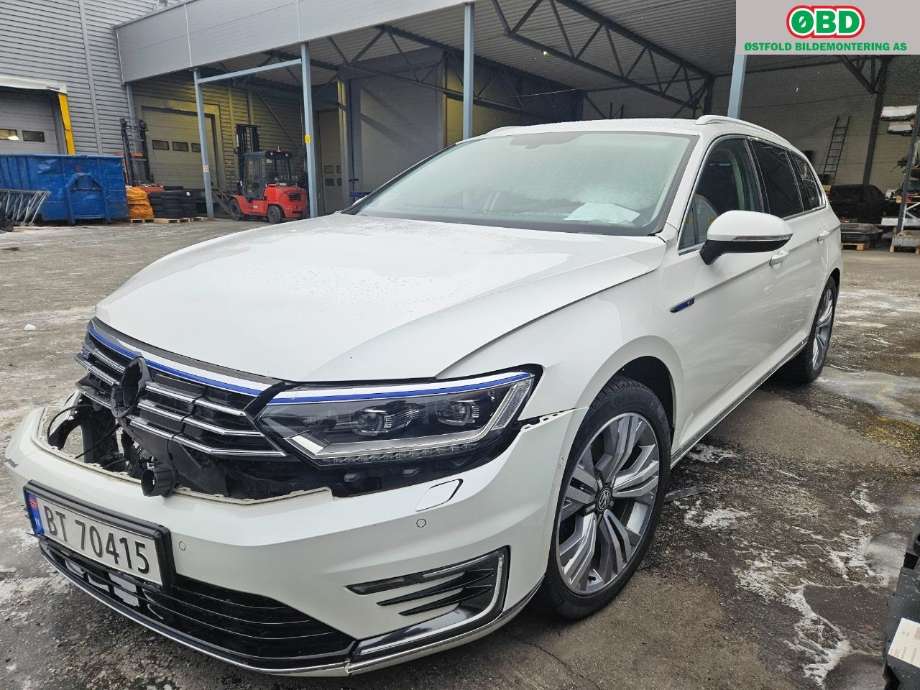 VW Passat 2015-2019 (Fase 1) (B8) (B8), Motorkode: CUKC, Girkassekode: 