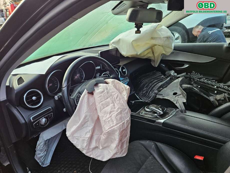 Mercedes C-Klasse 2014-2018 (Fase 1) (W205) (W205), Motorkode: M274.910, Girkassekode: 