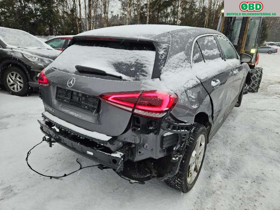Mercedes A-Klasse 2018-->> (W177) (W177), Motorkode: M282.914, Girkassekode: 