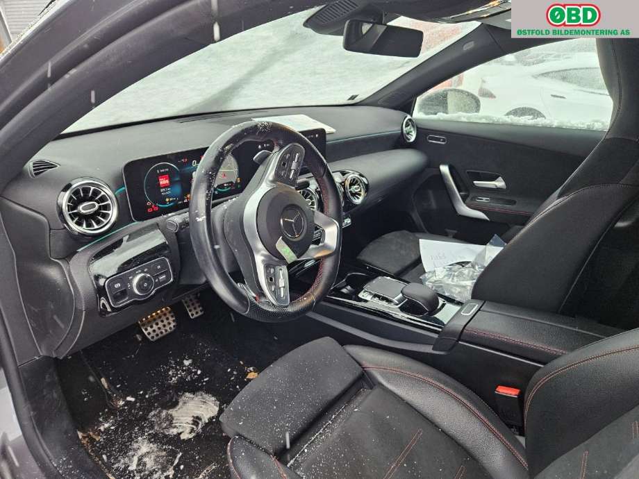 Mercedes A-Klasse 2018-->> (W177) (W177), Motorkode: M282.914, Girkassekode: 