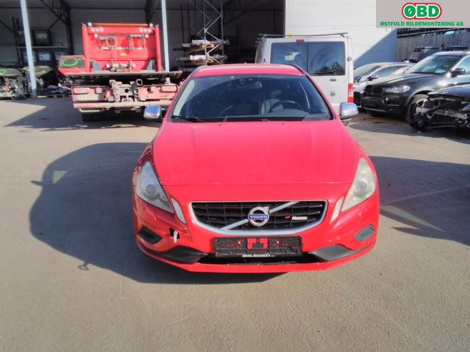 Volvo V60 2010-2013 (Type I, Fase 1) , Motorkode: D5204T2, Girkassekode: 