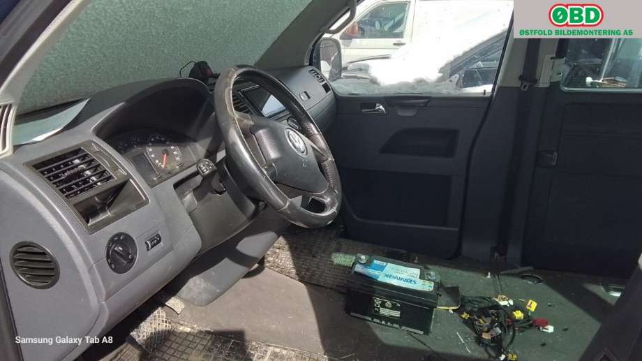 VW Transporter / Caravelle 2003-2009 (Fase 1) (T5) (T5), Motorkode: AXE;BPC, Girkassekode: 