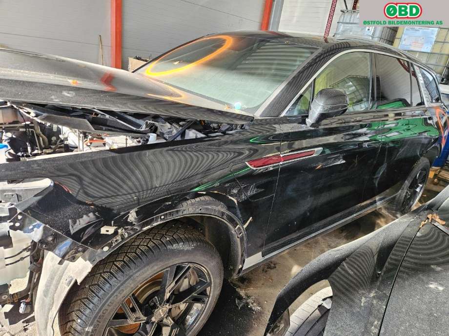 Hongqi E-HS9 2022-->> , Motorkode: , Girkassekode:
