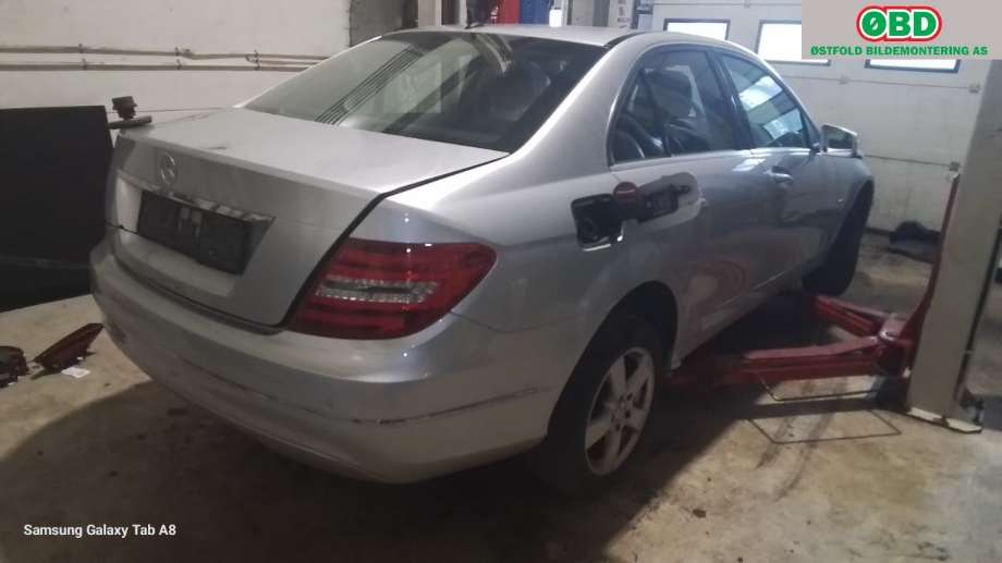 Mercedes C-Klasse 2011-2014 (Fase 2) (W204) (W204), Motorkode: OM651.913, Girkassekode: 