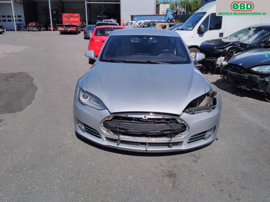 Tesla Model S 2013-2016 (Fase 1) , Motorkode: L2S, Girkassekode: 