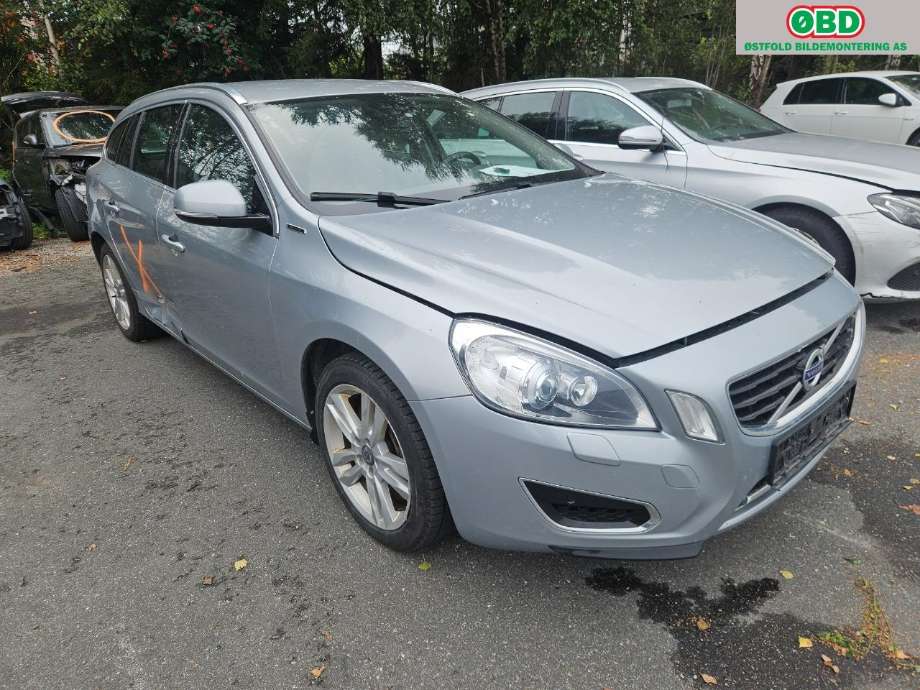 Volvo V60 2010-2013 (Type I, Fase 1) , Motorkode: D5244T15, Girkassekode: 