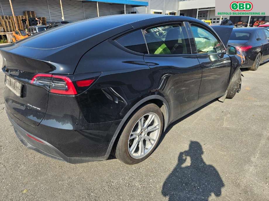 Tesla Model Y 2021-2024 (Type I) , Motorkode: 3DU, Girkassekode: