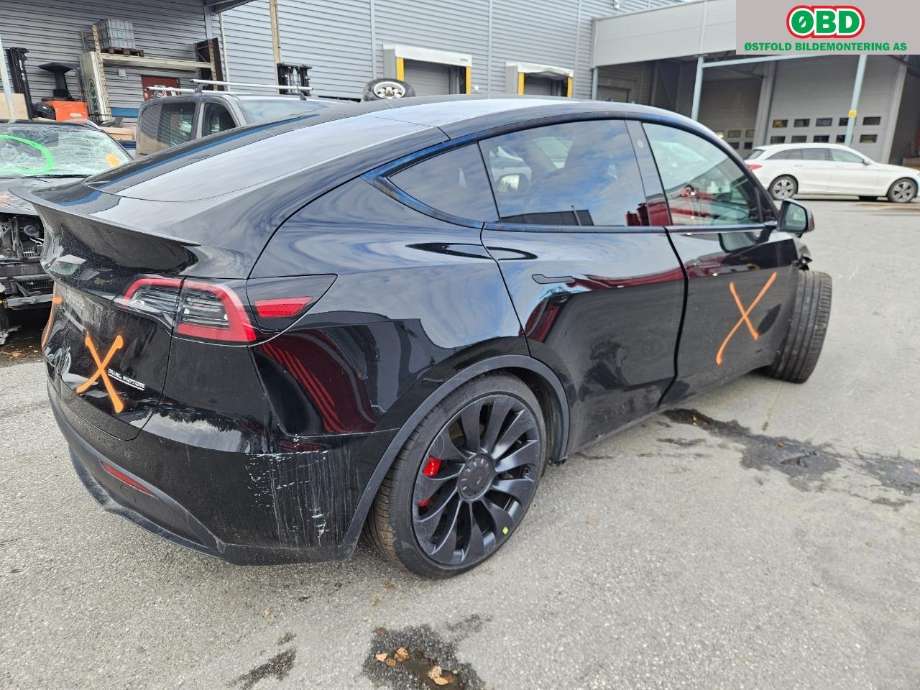 Tesla Model Y 2021-2024 (Type I) , Motorkode: 3DU, Girkassekode: 