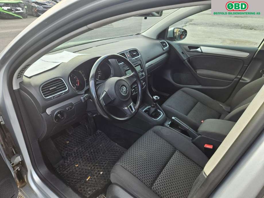 VW Golf VI 2008-2012 , Motorkode: CGGA, Girkassekode: 