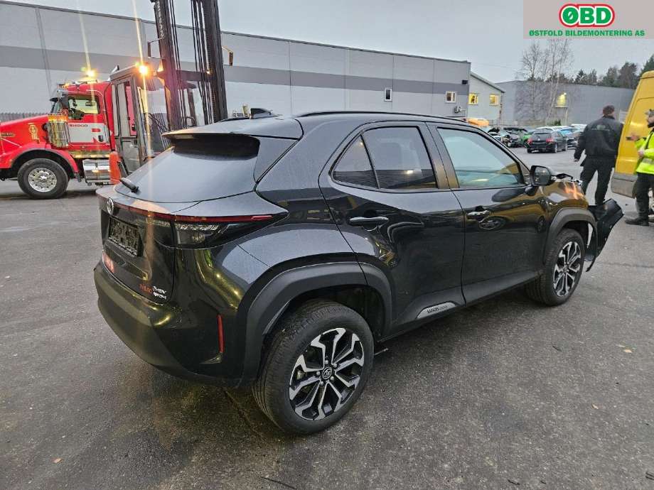 Toyota Yaris Cross (SUV) 2021-->> , Motorkode: M15A-FXE, Girkassekode: 