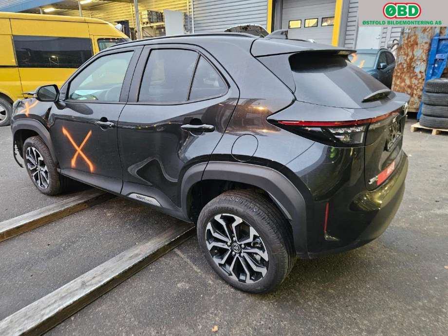 Toyota Yaris Cross (SUV) 2021-->> , Motorkode: M15A-FXE, Girkassekode: 