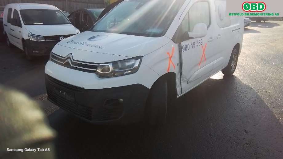 Citroën Berlingo 2019-->> (Type III) , Motorkode: YHY, Girkassekode: 