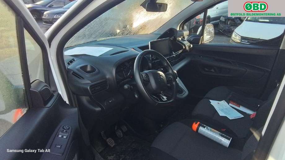 Citroën Berlingo 2019-->> (Type III) , Motorkode: YHY, Girkassekode: 