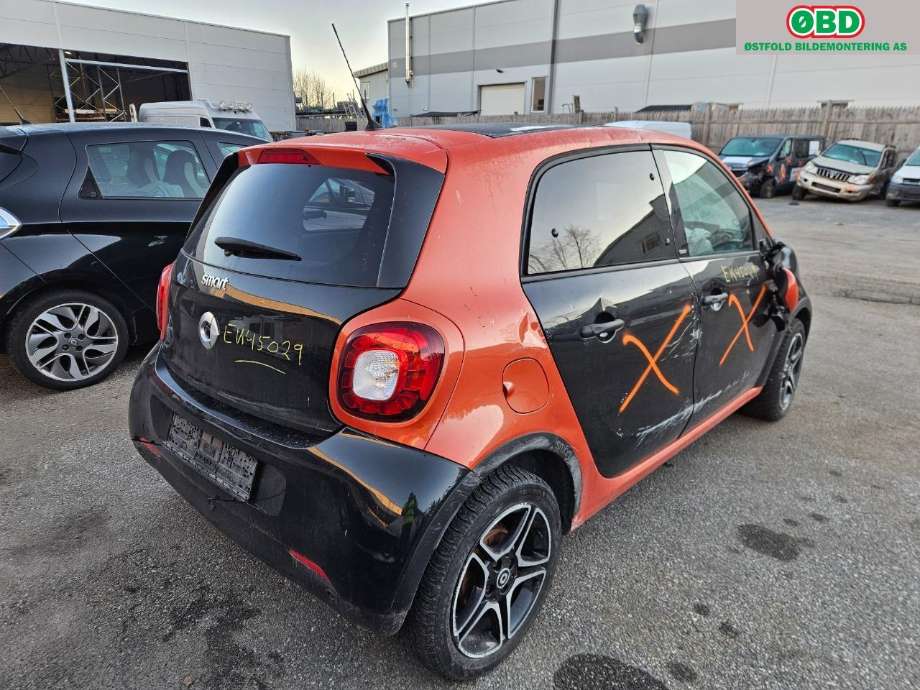 Smart Forfour 2015-->> (Type II) (W453) (W453), Motorkode: , Girkassekode: 