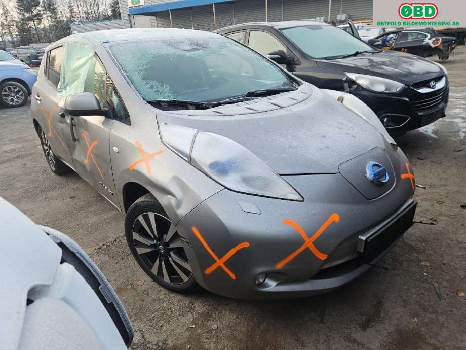 Nissan Leaf 2011-2017 (Type I) , Motorkode: EM57, Girkassekode: 
