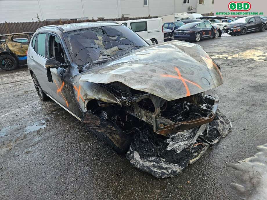 BMW X1 2009-2015 (E84) (E84), Motorkode: N47-D20C, Girkassekode: 