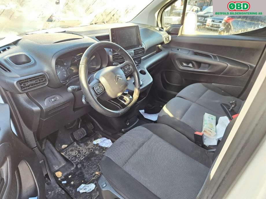 Citroën Berlingo 2019-->> (Type III) , Motorkode: YHZ, Girkassekode: 
