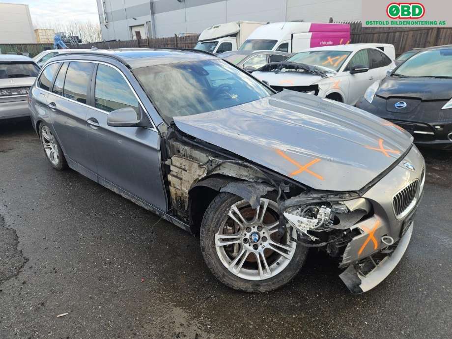 BMW 5-Serie 2010-2017 (F10/F11) (F10/F11), Motorkode: N57-D30A, Girkassekode: 
