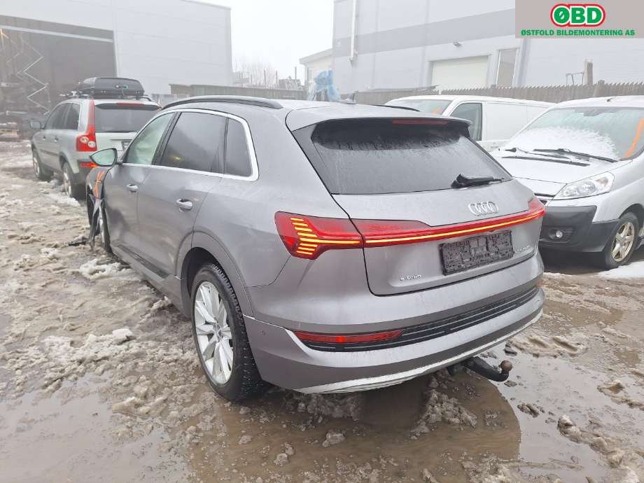 Audi e-tron 2018-->> , Motorkode: BM1J, Girkassekode: 