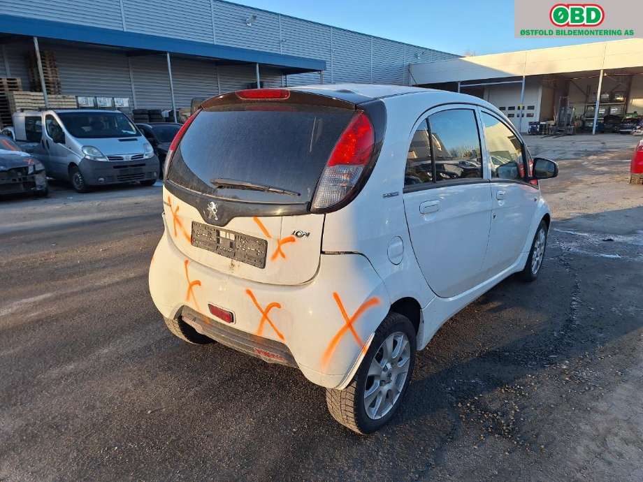 Peugeot iOn 2011-2020 , Motorkode: Y4F1, Girkassekode: 