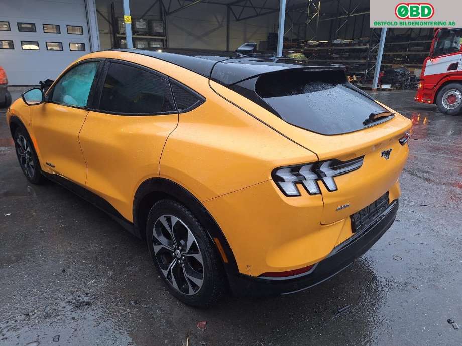 Ford Mustang Mach-e 2020-->> , Motorkode: U, Girkassekode: 