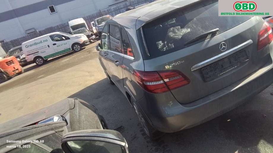 Mercedes B-Klasse 2011-2018 (W246) delebil , Motorkode: EM780.990, Girkassekode: 
