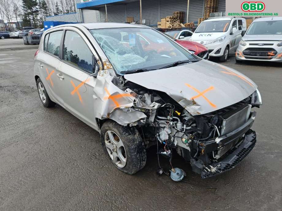 Hyundai i20 2009-2014 (Type I) , Motorkode: G4FA, Girkassekode: 